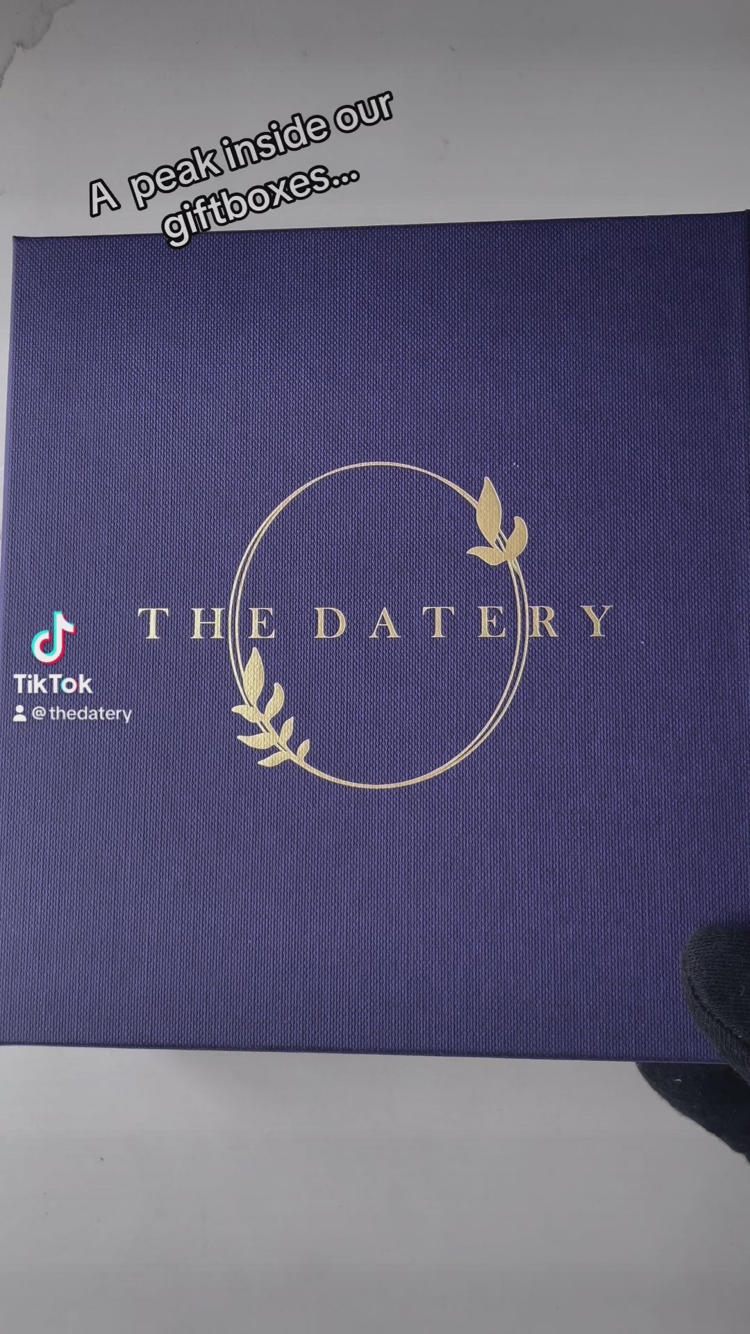 The SIGNATURE Giftbox